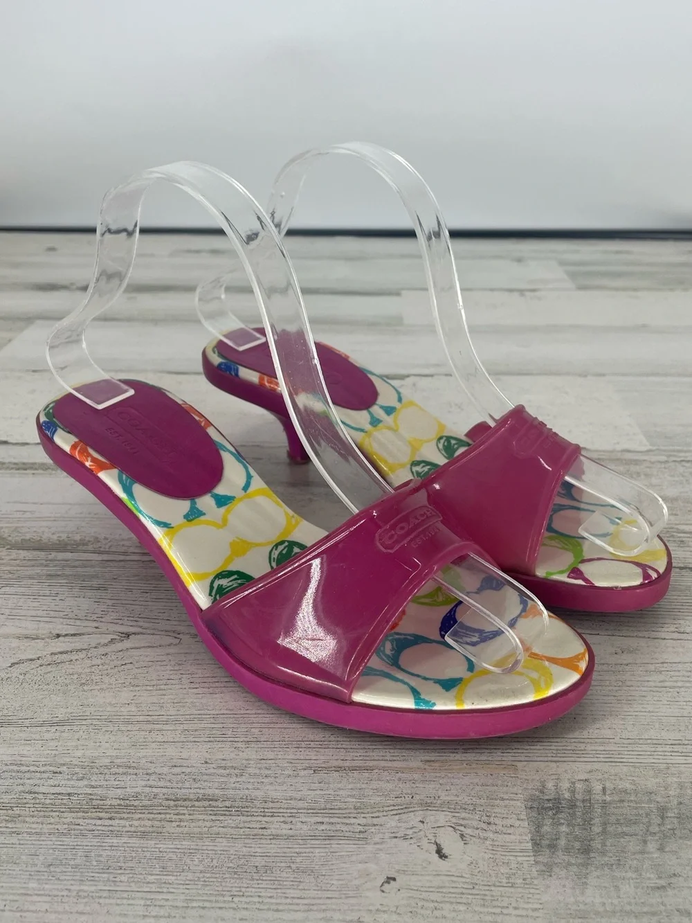 VTG Y2K Coach SCRIBBLE Signature Jelly Pink Kitten Heel Slip On Sandals Size 7.5 - Picture 1 of 6
